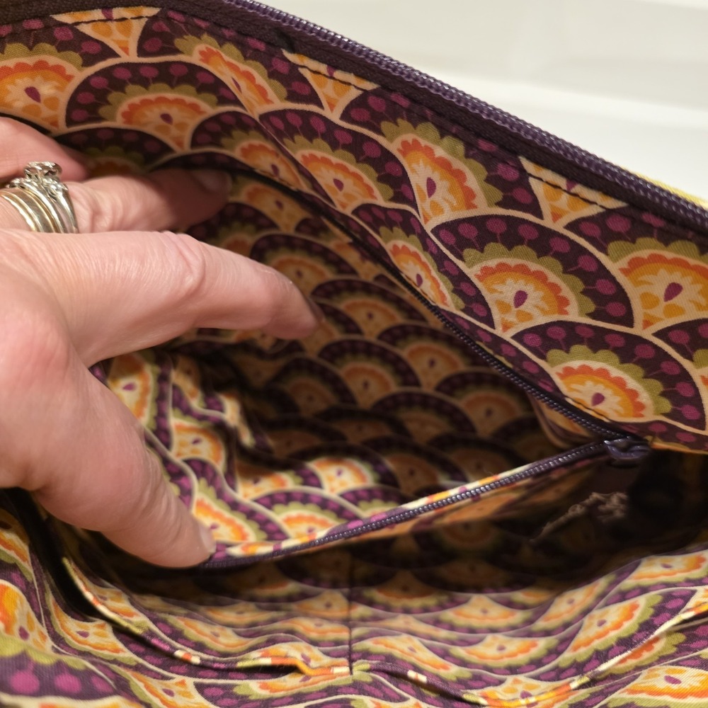 Vera Bradley PLUM CRAZY Hipster Purse Shoulder Crossbody Purple Floral Organizer - Picture 11 of 14